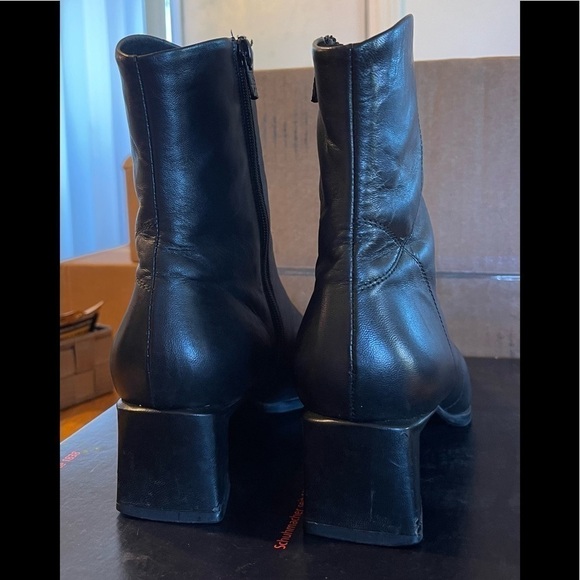 IOB -Peter Kaiser Black Caprillo Square toed boots. Size 8.5 GUC - Picture 7 of 11